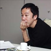 痛い。肉体がある。うれしい。 塚本晋也01