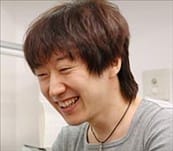 脚でけなして、手で褒めて 八神ひろき03